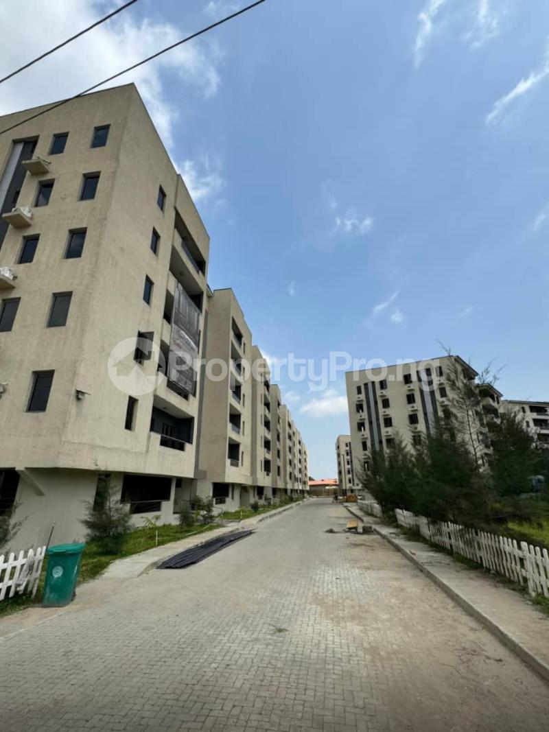 3 bedroom Flat / Apartment for sale Surulere Lagos Adeniran Ogunsanya Surulere Lagos