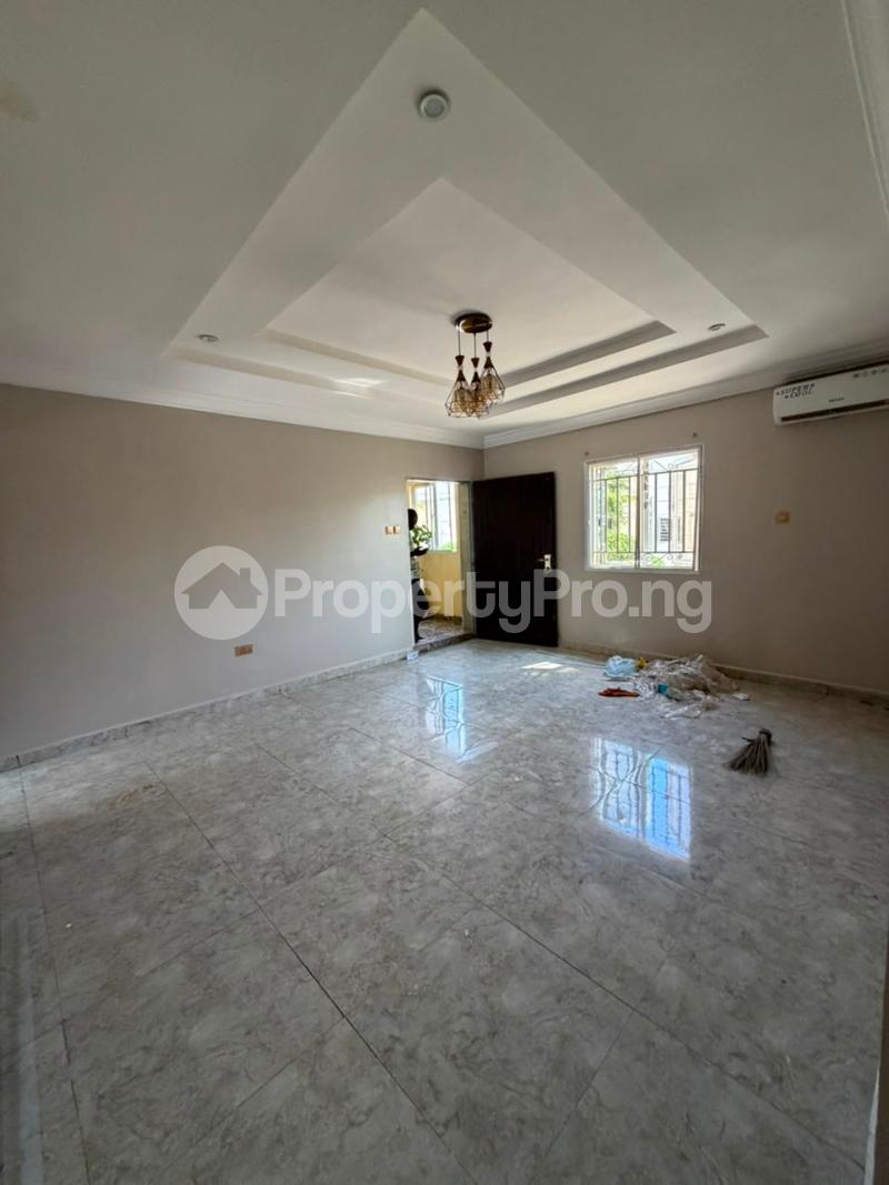 3 bedroom Flat / Apartment for sale Life Camp Abuja