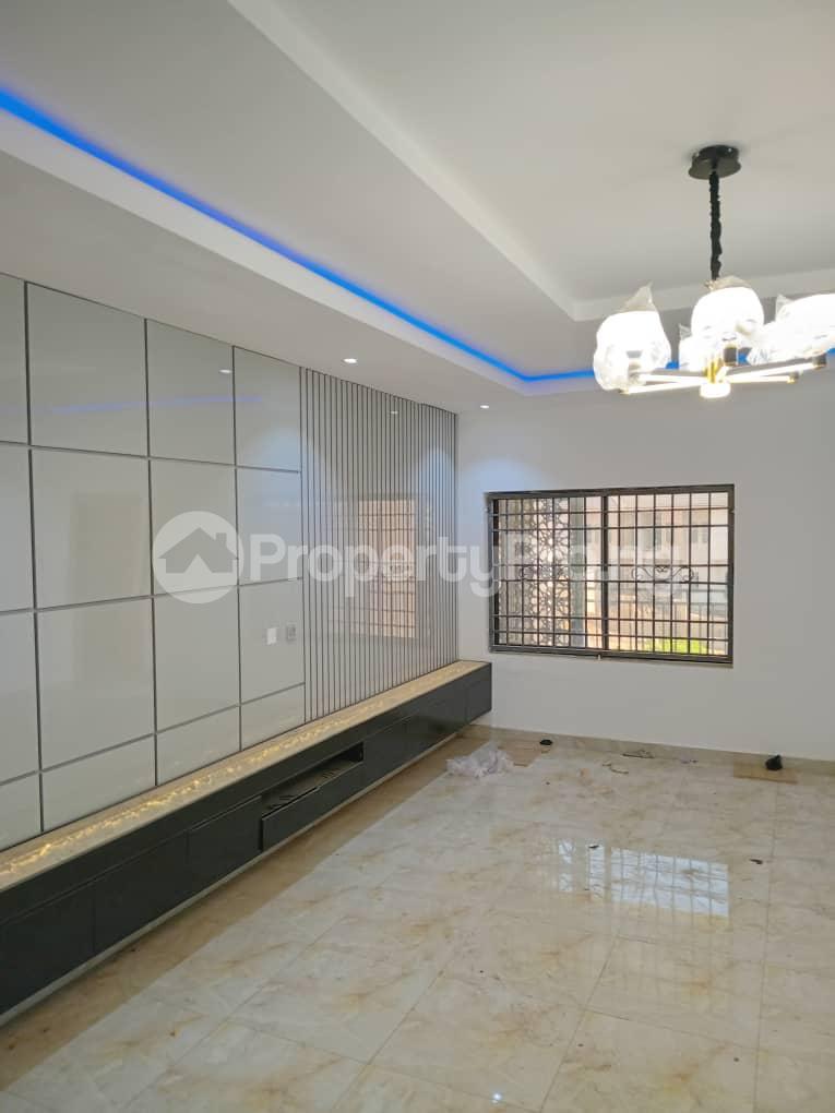 3 bedroom House for sale By Gilmore Jabi Abuja