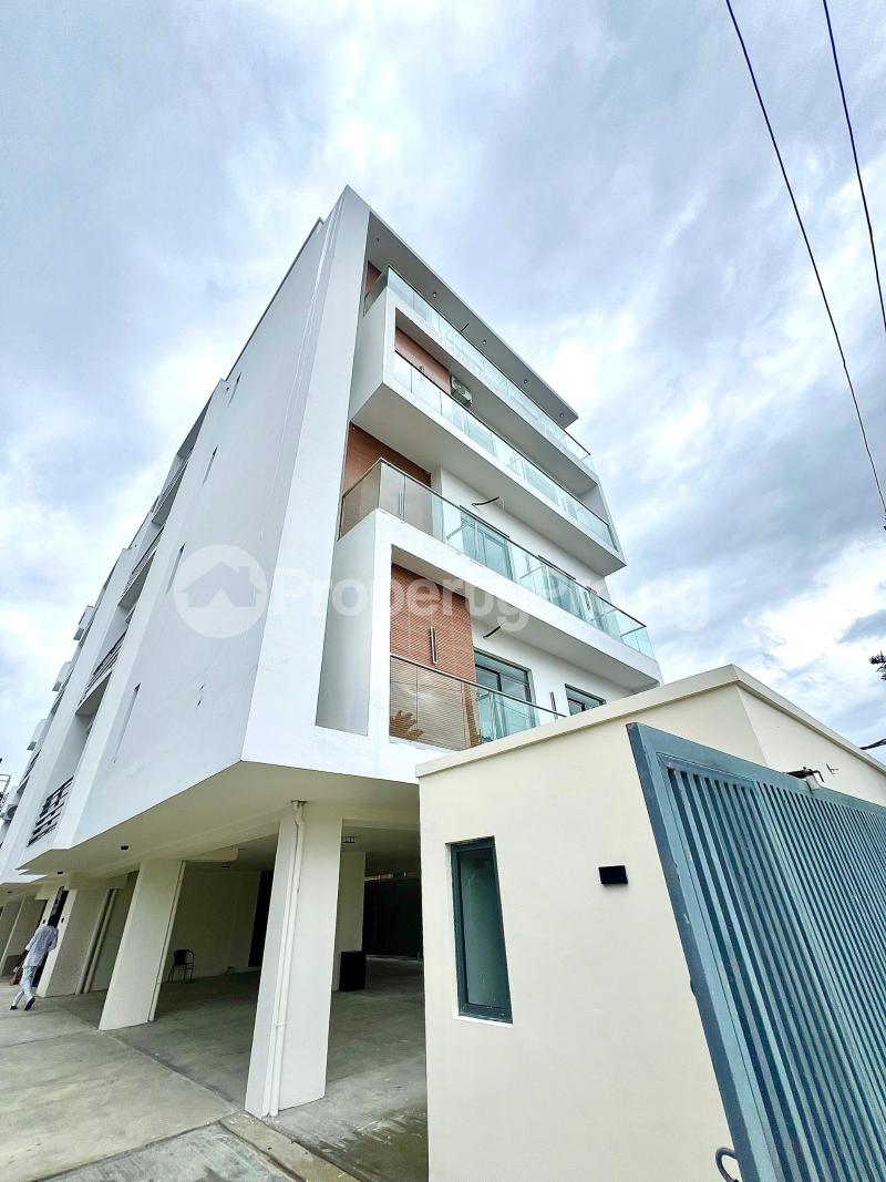 3 bedroom Flat / Apartment for sale Lekki Phase 1 Lekki Lagos