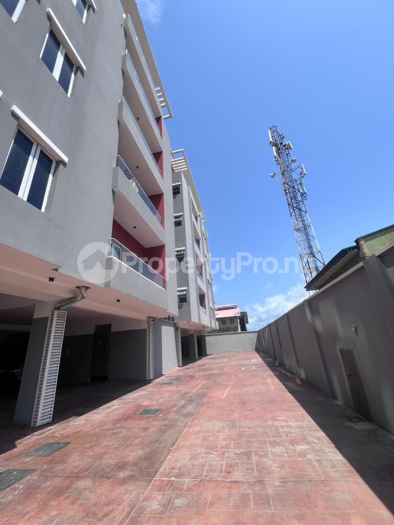 3 bedroom Flat / Apartment for rent Ikate Lekki Lagos