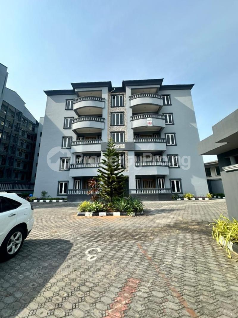 3 bedroom Flat / Apartment for rent Off Bourdillion Ikoyi Lagos