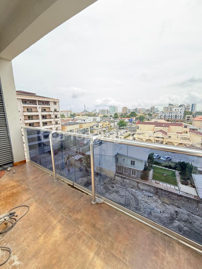 3 bedroom Flat / Apartment for rent  Victoria Island Lagos