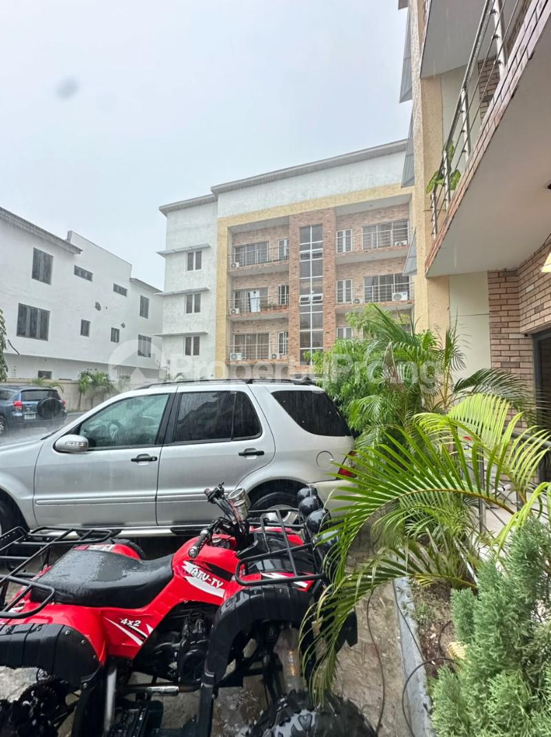 3 bedroom House for sale ONIRU Victoria Island Lagos