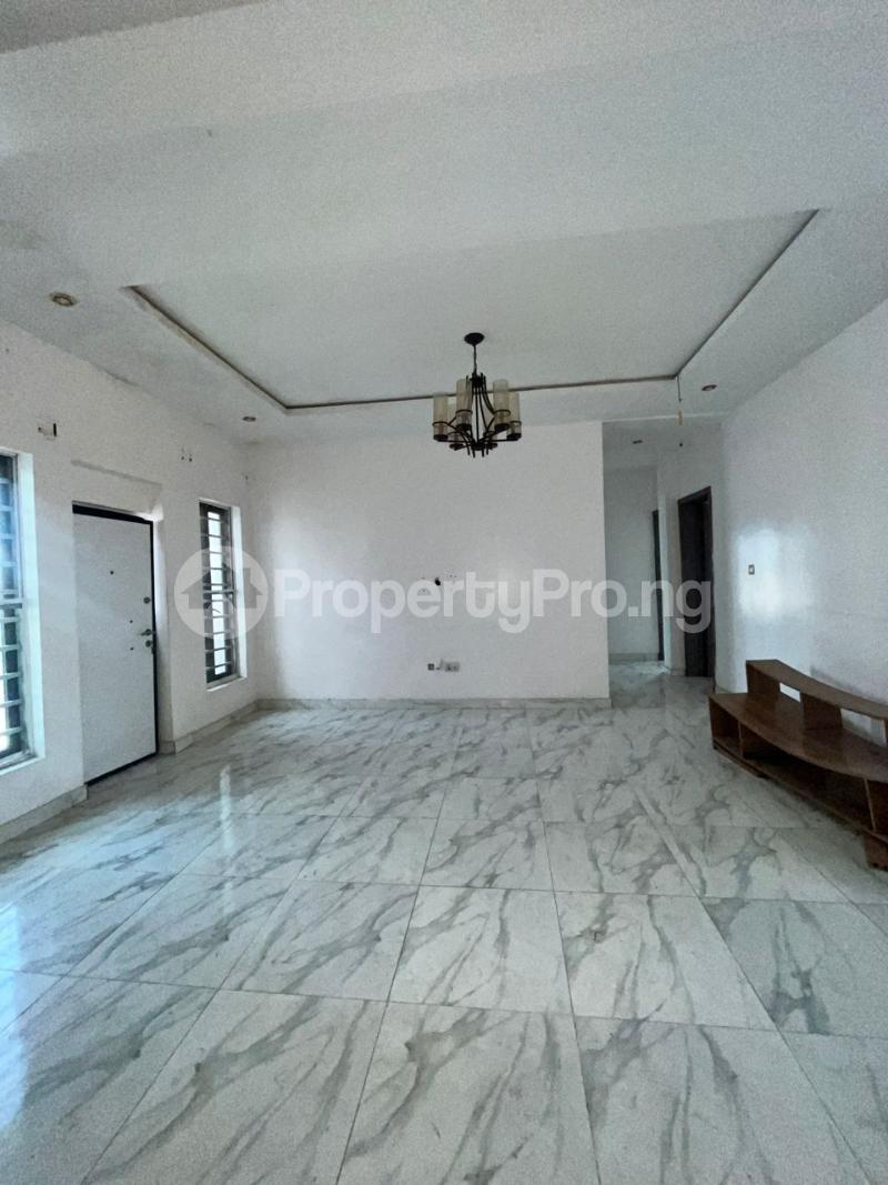 3 bedroom Flat / Apartment for rent  orchid Lekki Lagos