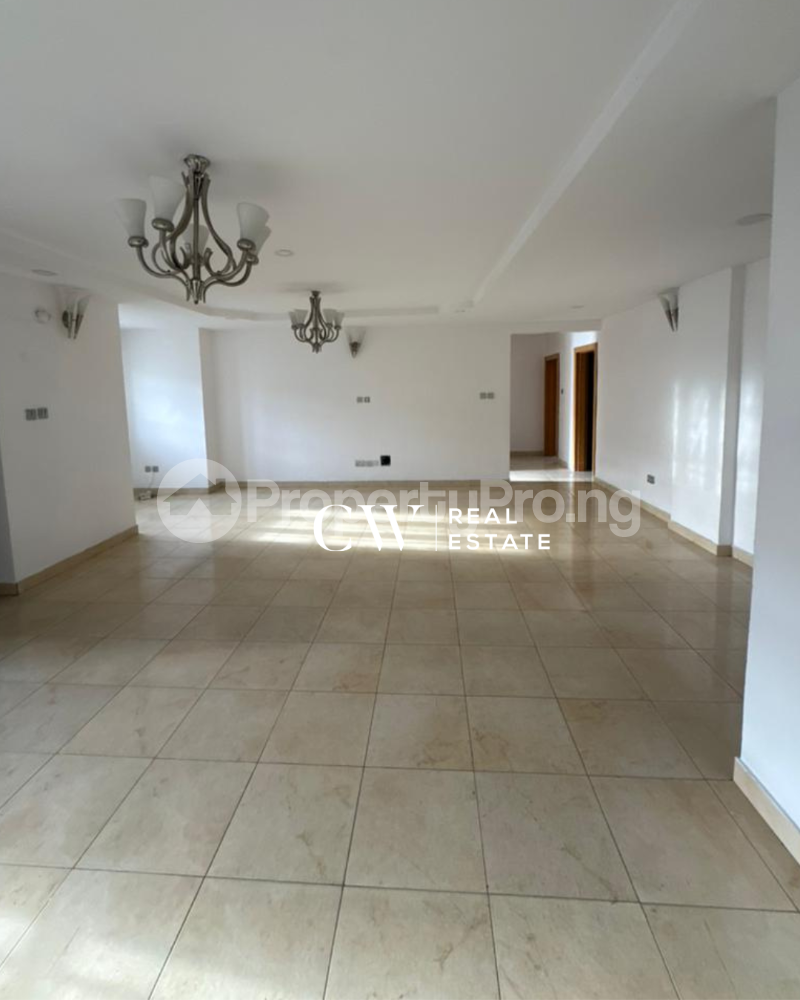 3 bedroom Flat / Apartment for rent ONIRU Victoria Island Lagos