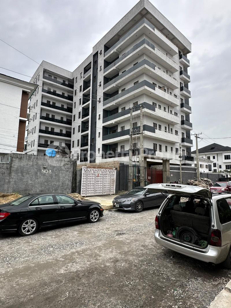 4 bedroom House for sale Lekki Lagos