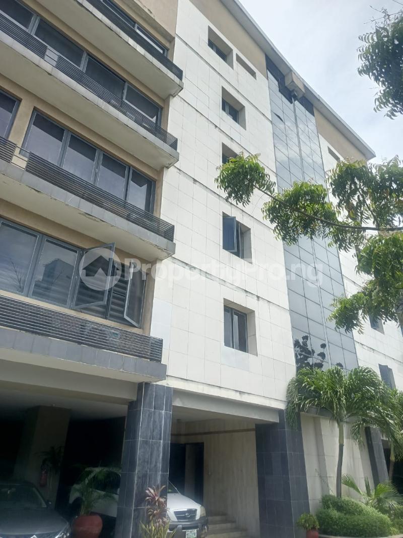 3 bedroom House for rent Estate Ahmadu Bello Way Victoria Island Lagos
