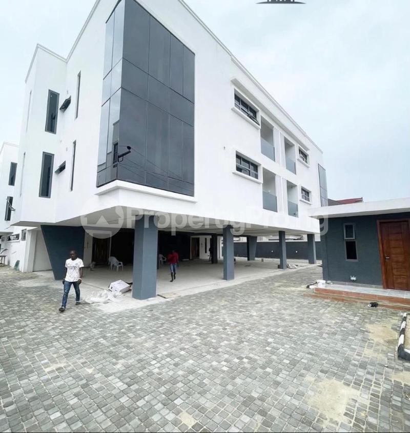 3 bedroom House for sale Lekki Lagos