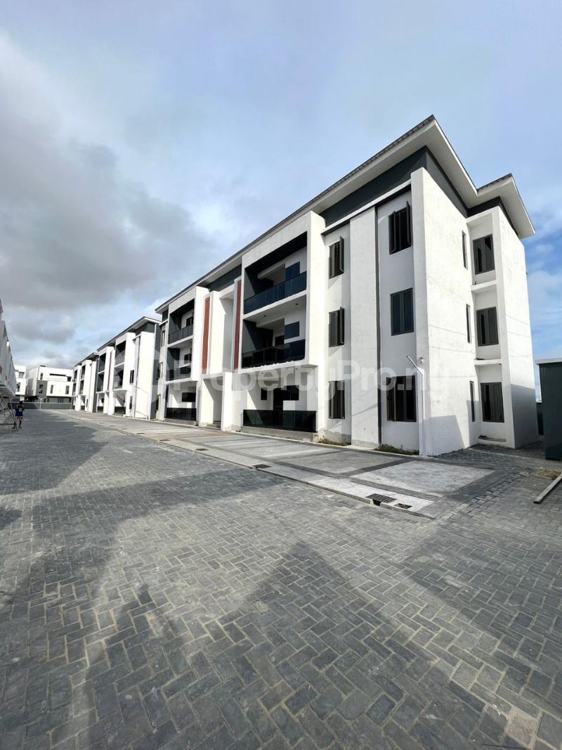 3 bedroom Flat / Apartment for sale Osapa london Lekki Lagos