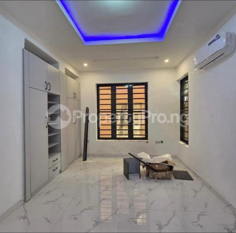 3 bedroom Flat / Apartment for sale Adeniyi Jones Ikeja Lagos