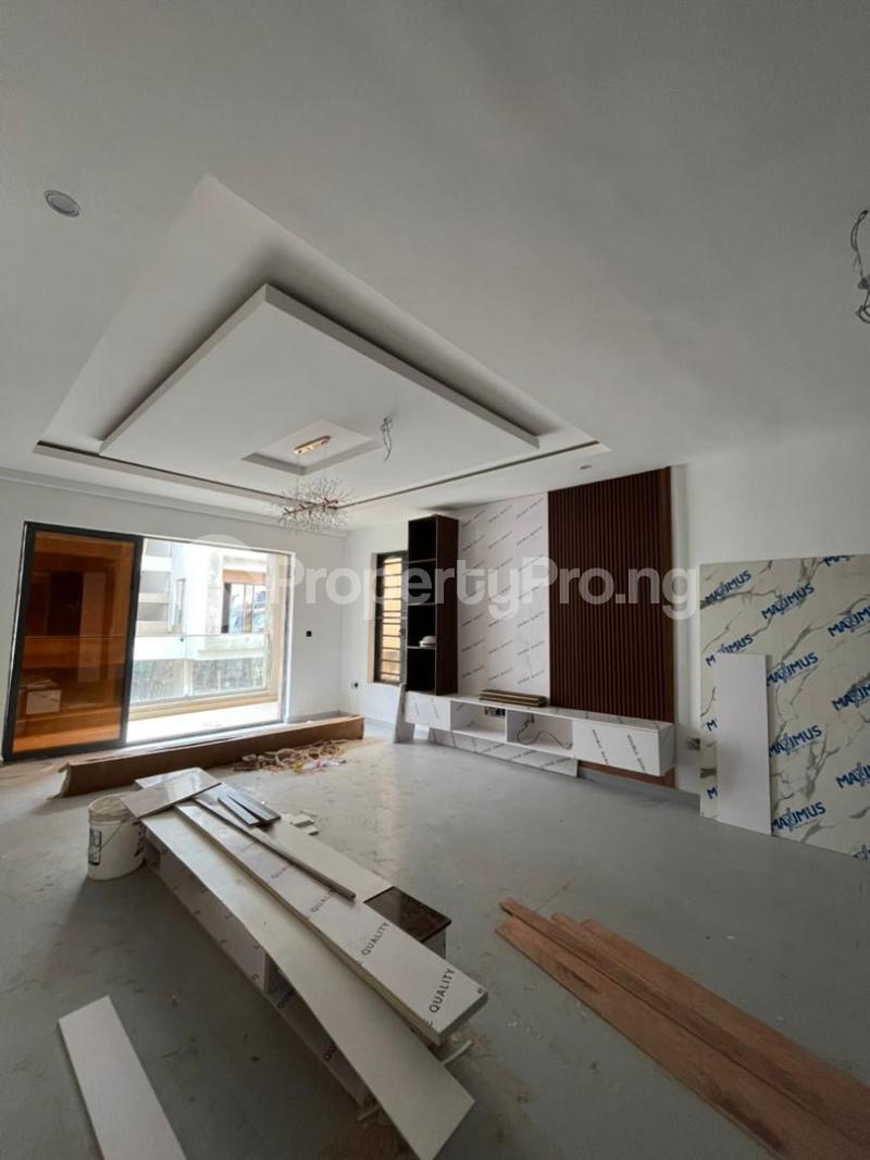 3 bedroom Flat / Apartment for sale Adeniyi Jones Ikeja Lagos