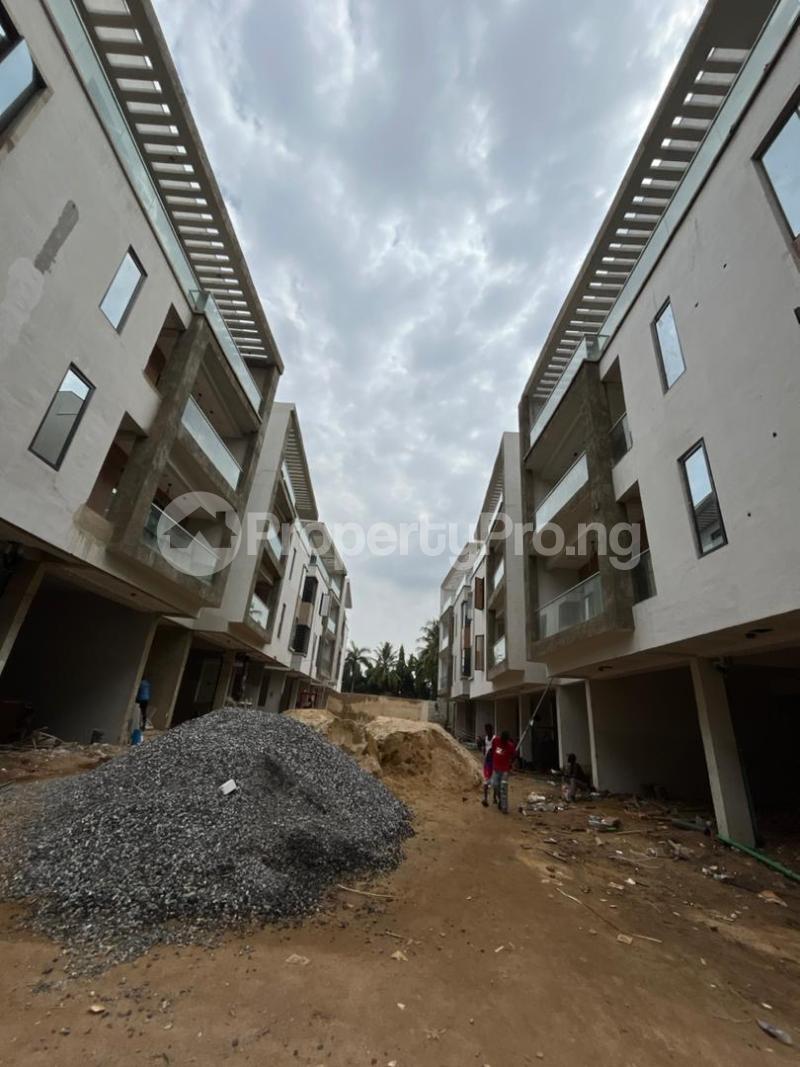 3 bedroom Flat / Apartment for sale Adeniyi Jones Ikeja Lagos