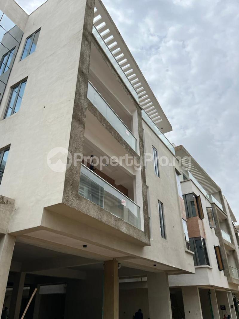 3 bedroom Flat / Apartment for sale Adeniyi Jones Ikeja Lagos