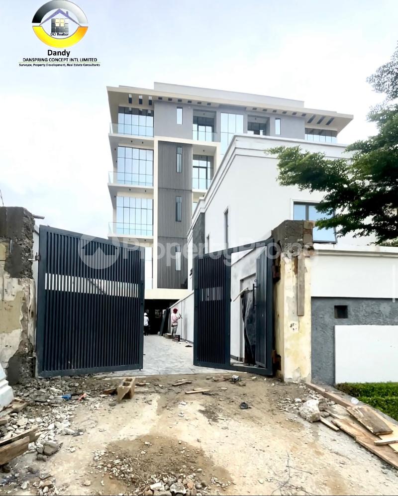 3 bedroom Flat / Apartment for sale Lekki Phase 1 Lekki Lagos