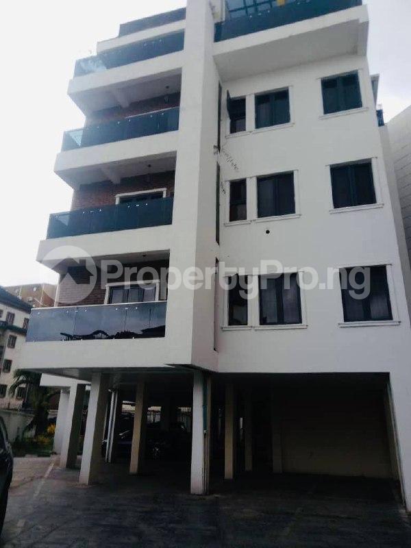 3 bedroom Flat / Apartment for rent ONIRU Victoria Island Lagos