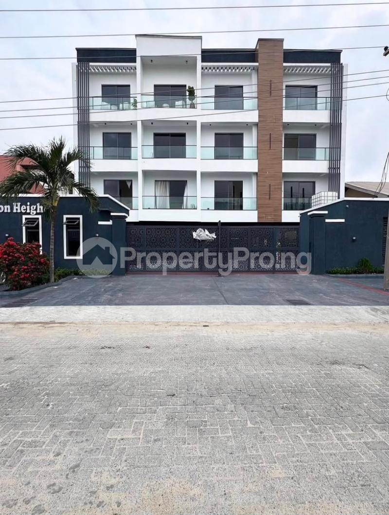 3 bedroom Flat / Apartment for rent Lekki Phase 1 Lekki Lagos