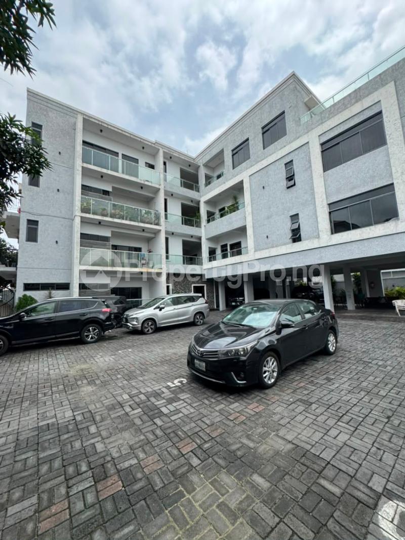 3 bedroom Flat / Apartment for rent Lekki Phase 1 Lekki Lagos