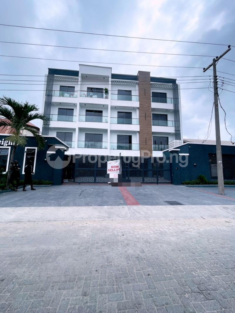 3 bedroom Flat / Apartment for rent Lekki Phase 1 Lekki Lagos