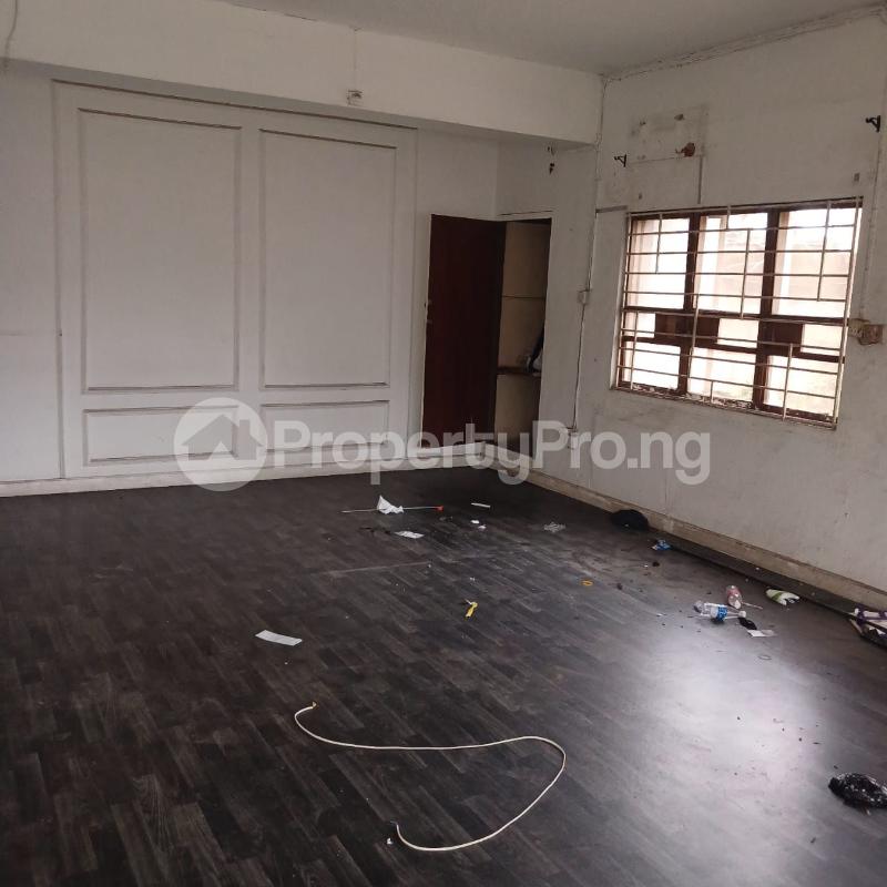 3 bedroom Flat / Apartment for rent Palmgrove Palmgroove Shomolu Lagos