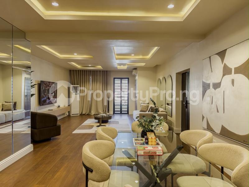 3 bedroom Flat / Apartment for shortlet ONIRU Victoria Island Lagos