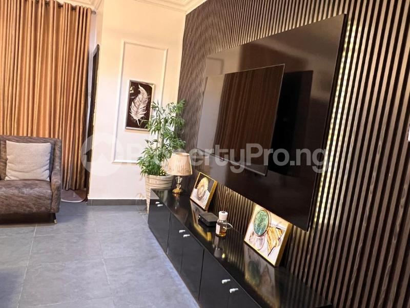 3 bedroom Flat / Apartment for rent ONIRU Victoria Island Lagos