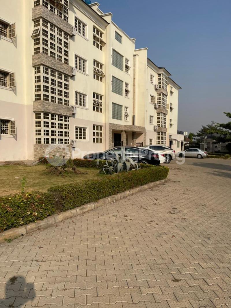 4 bedroom Flat / Apartment for rent Katampe Ext Abuja