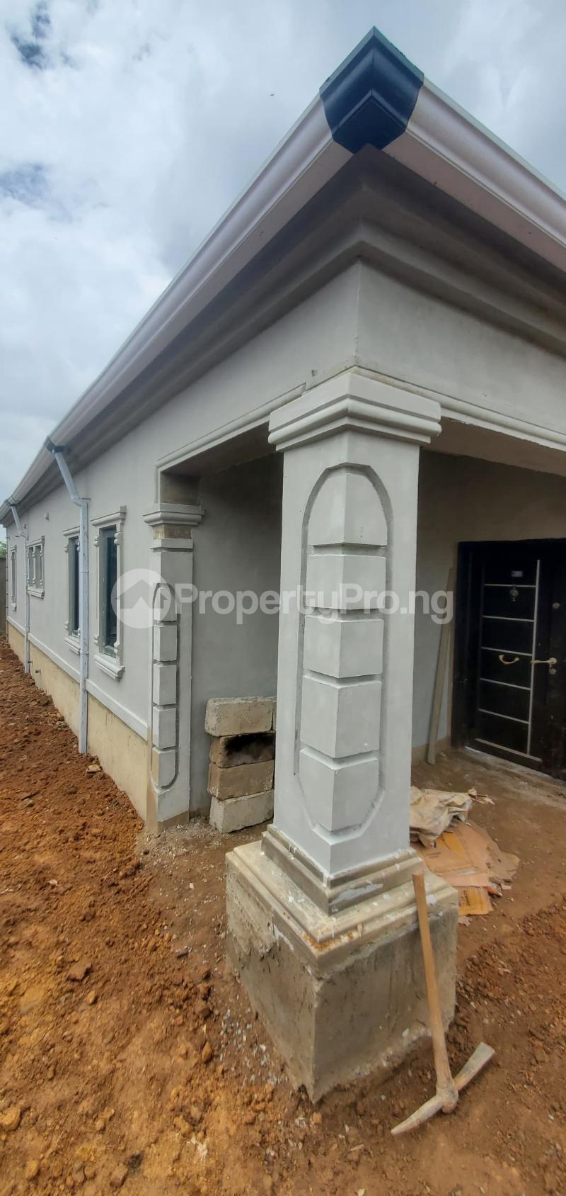House for sale Olakunle Traffic Light Off Akala Express Chavi Ibadan Akala Express Ibadan Oyo