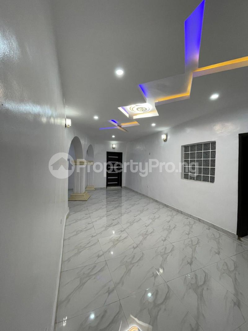 House for rent Opera Podo Along Top One Garden New Garage Off Akala Express Odo Ona kekere Ibadan Oyo