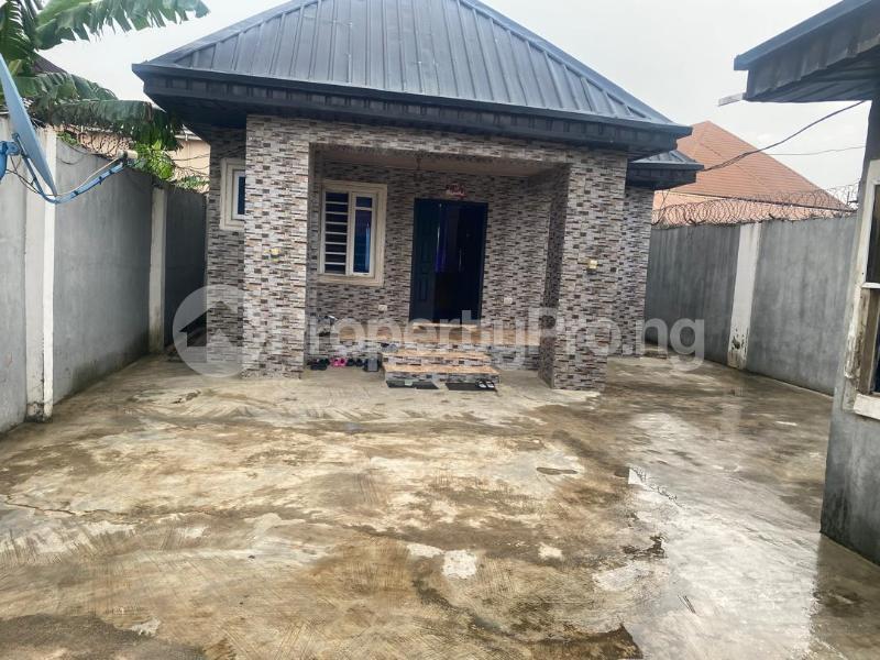 House for sale Lasu Isheri Road By O'mark Bus Stop Ikotun/Igando Lagos