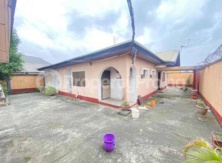 3 bedroom Commercial Property for rent Ado Ajah Lagos