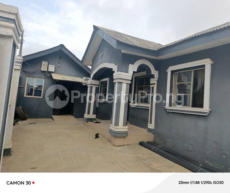 House for sale Iyana Odo Via Agbenuba Via Meiran Abule Egba Lagos