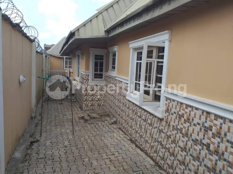 3 bedroom House for sale T Oloogbo Estate, Ologuneru Ibadan Oyo