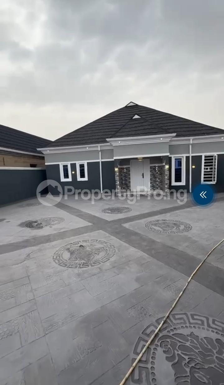 House for sale Elebu Off Akala Express Oluyole Extension Ibadan Oyo