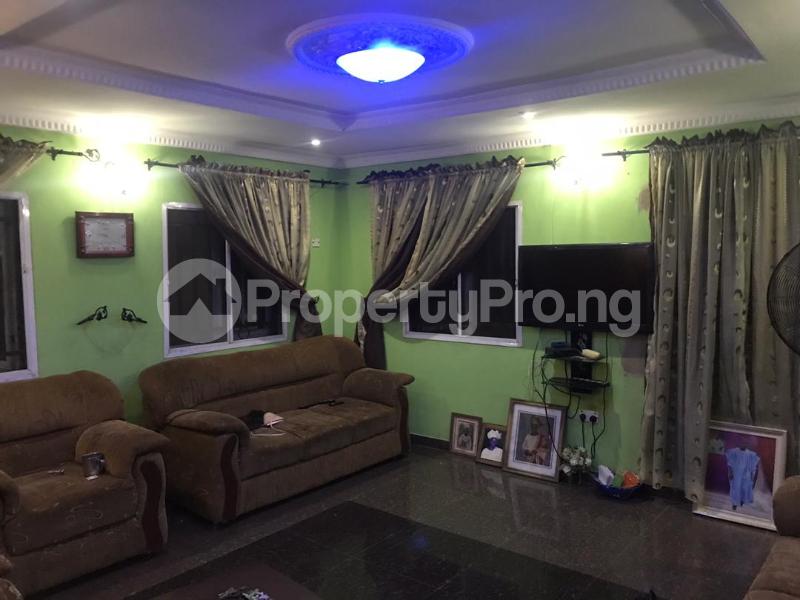 3 bedroom Flat / Apartment for sale Cele Rainbow Tipper Garage Akala Express Ibadan Oyo