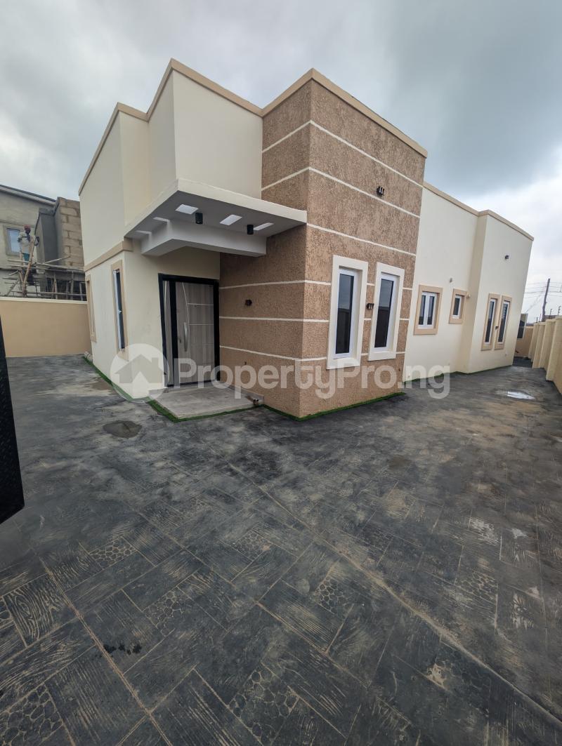 House for sale Afinyanu Area, Ologuneru Ibadan Oyo