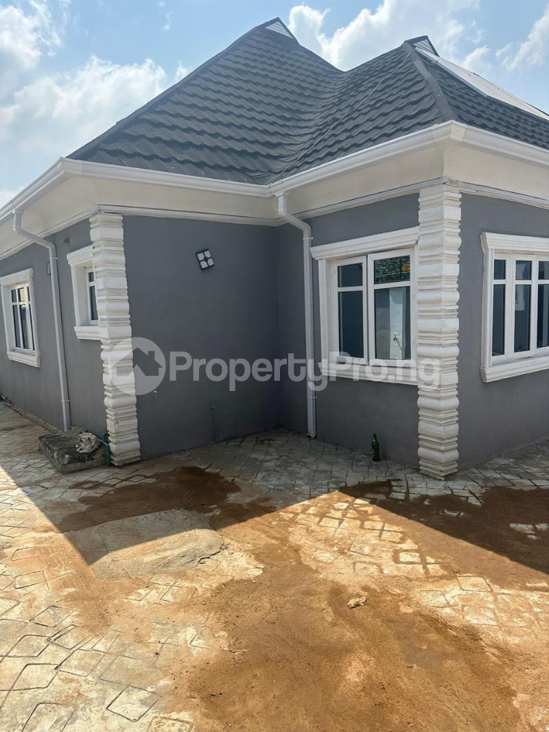 House for sale Kaosumu Zone D Off Tipper Garage Akala Express, Akala Express Ibadan Oyo