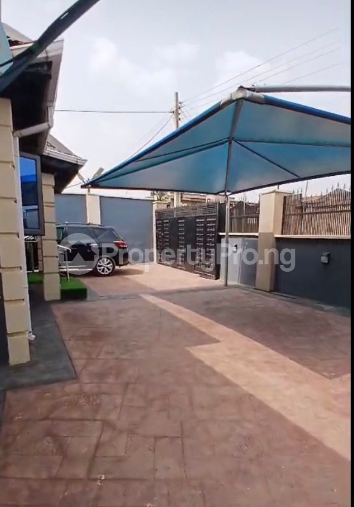3 bedroom House for sale Wire And Cable Area, Apata Ibadan Oyo
