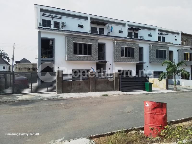 3 bedroom House for sale Nut Axis, Across Riverpark And Dunamis. Lugbe Abuja
