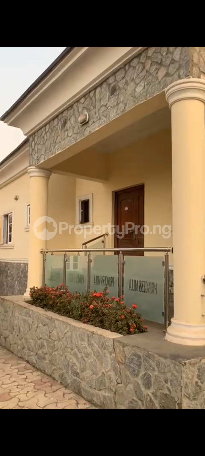 3 bedroom House for sale Lugbe Abuja