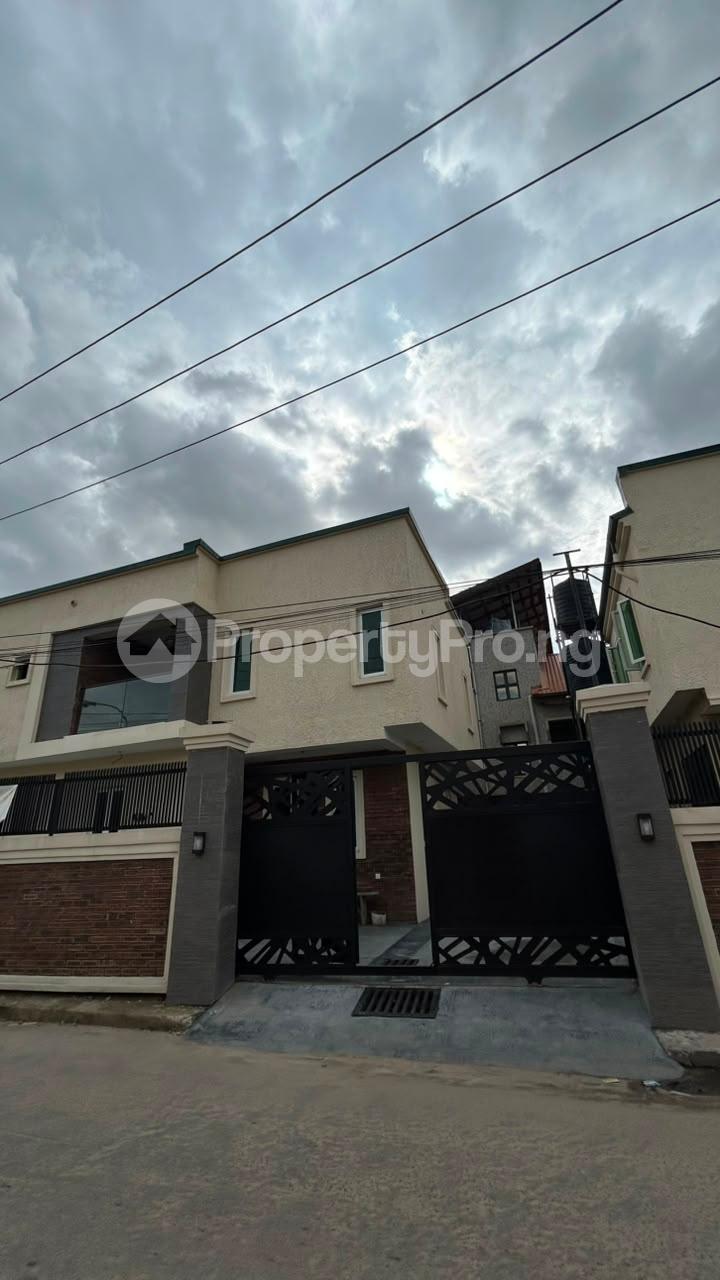 3 bedroom House for sale Gbagada Phase 1 Gbagada Phase 1 Gbagada Lagos