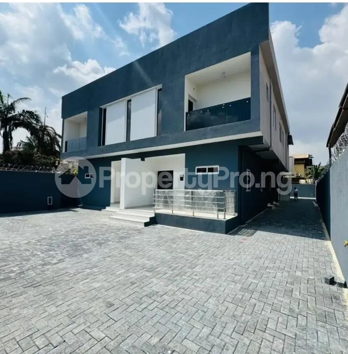 3 bedroom House for sale Ikeja Lagos
