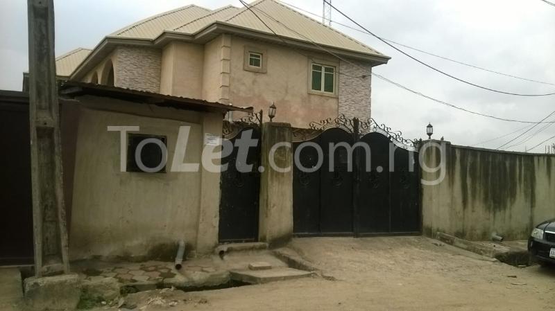 3 bedroom House for rent 51 Majaro Street, Not Far From Onike Roundabout Yaba Yaba Lagos