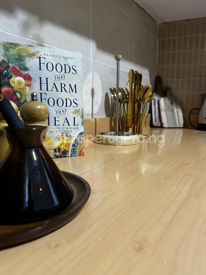 3 bedroom Flat / Apartment for shortlet Shakiru Anjorin Street Off Admiralty Road, Lekki Phase 1 Lekki Lagos