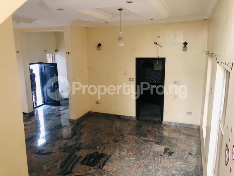 3 bedroom House for rent Phase 2 Magodo Kosofe/Ikosi Lagos