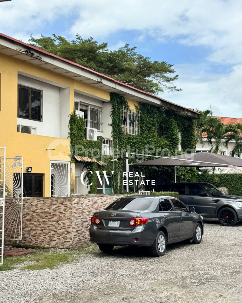 3 bedroom House for rent Awolowo Road Ikoyi Lagos