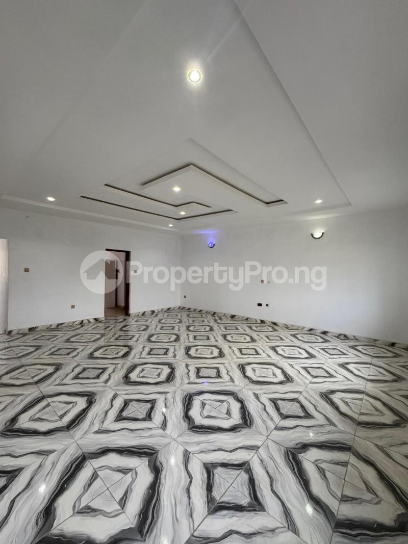3 bedroom Flat / Apartment for rent Akala Estate Akobo Ibadan Oyo