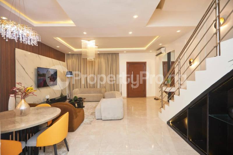3 bedroom Flat / Apartment for shortlet  Jakande Lekki Lagos - 0