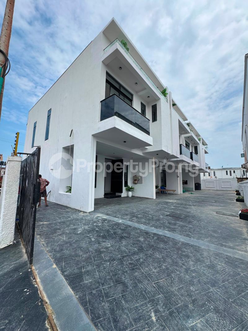 3 bedroom House for sale Ikota Lekki Lagos
