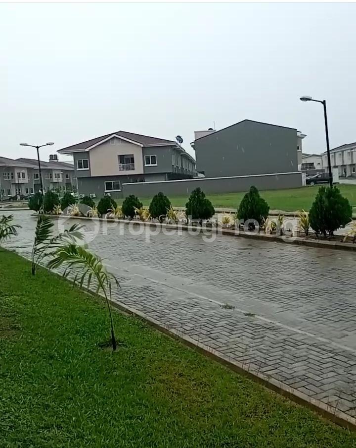 3 bedroom House for sale Off Freedom Way Ikate Lekki Lagos